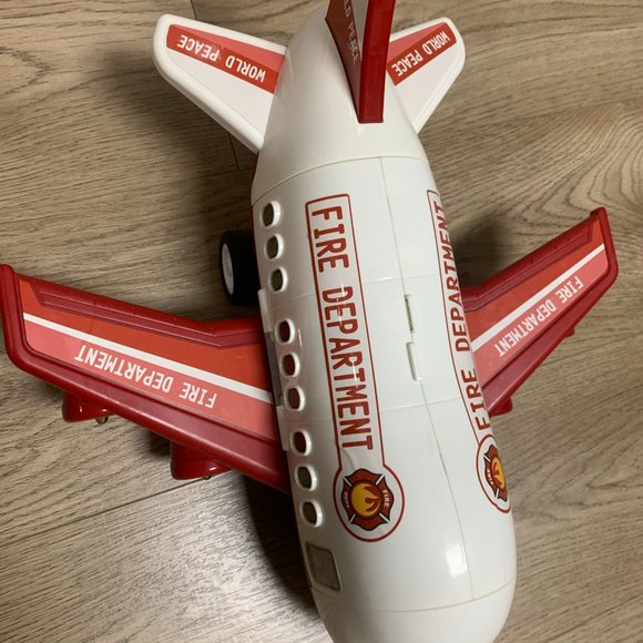 Toy plane - Picture 3 of 3